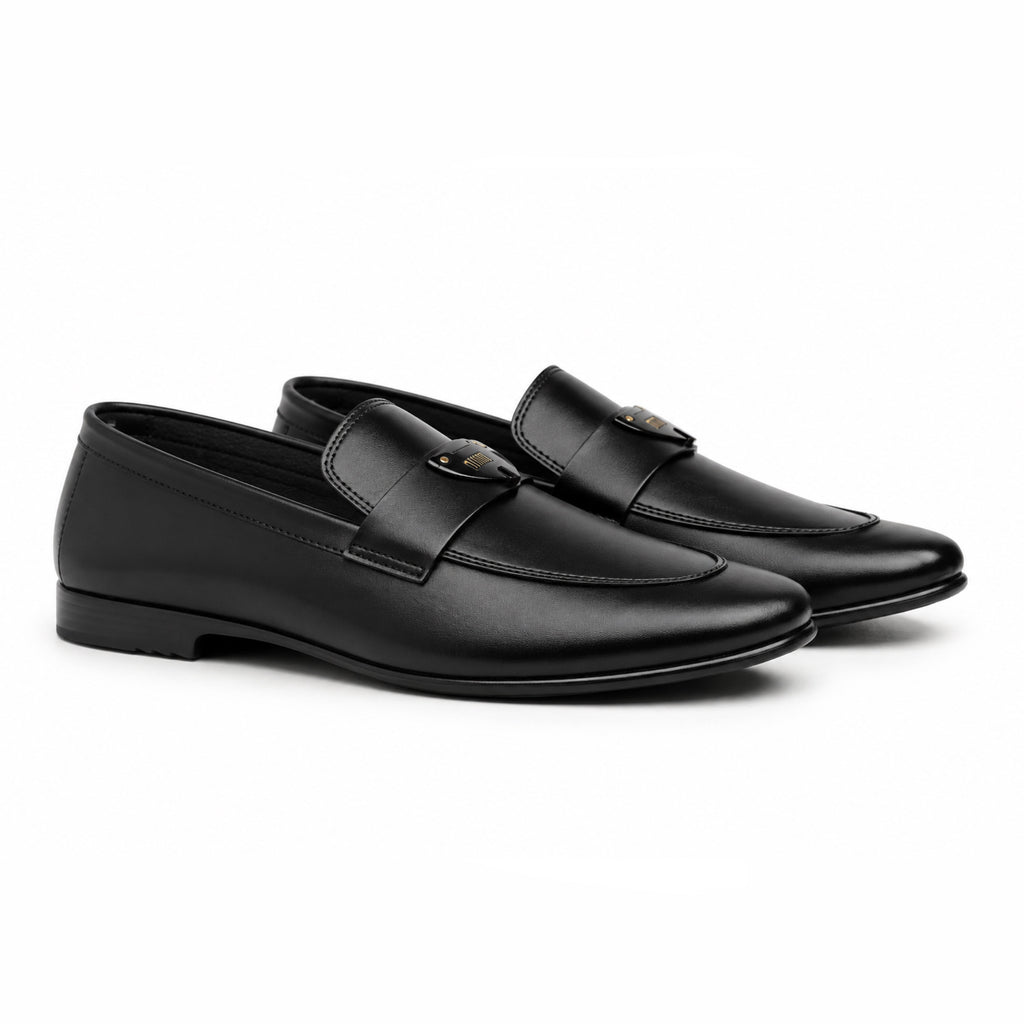 Strave Black Loafer